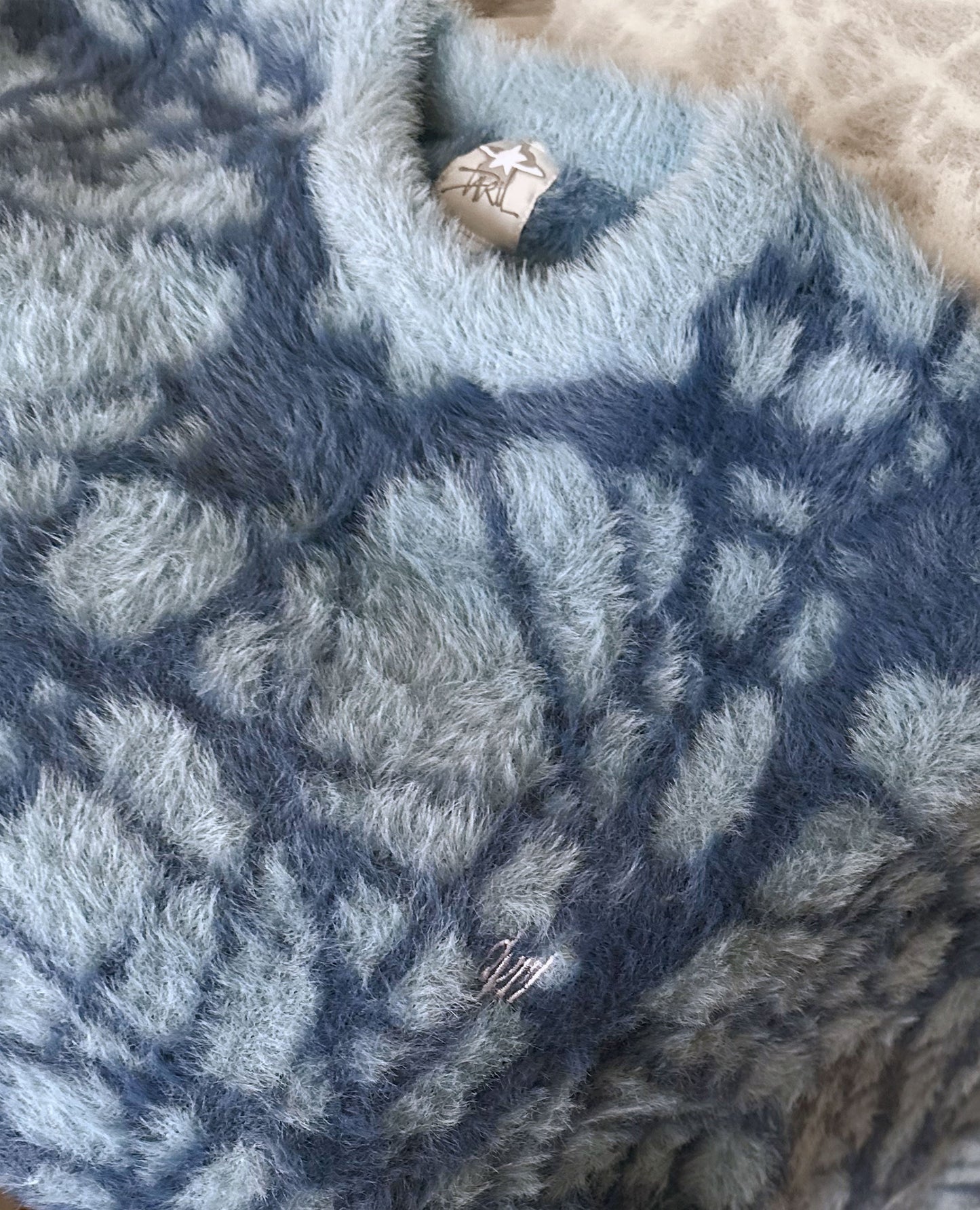 DEEP ROOTS MOHAIR